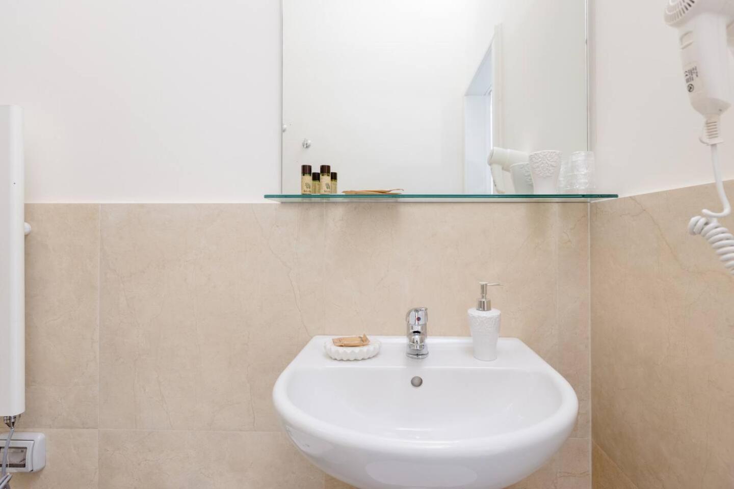 Il Re Degli Scalzi Hotel Matera Exterior foto
